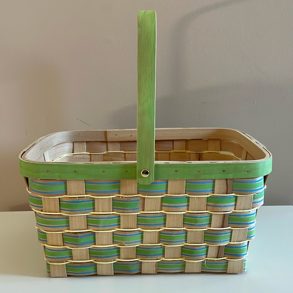 Spritz Chipwood Rectangle Basket NWOT - Picture 1 of 7